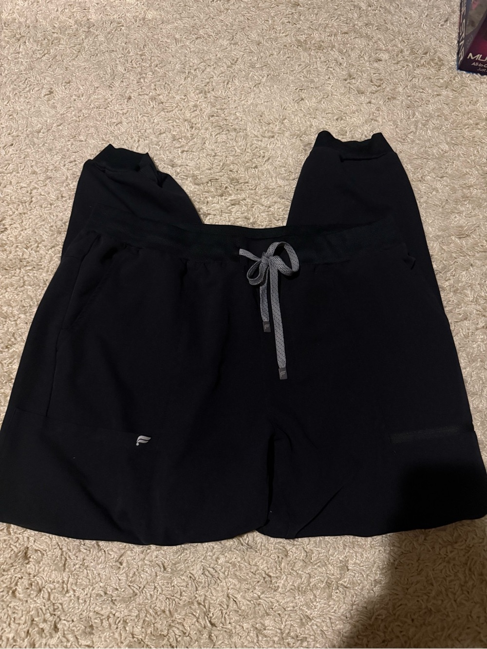 Fabletics Black V-Neck Top and Drawstring Pants Set - Picture 5 of 8